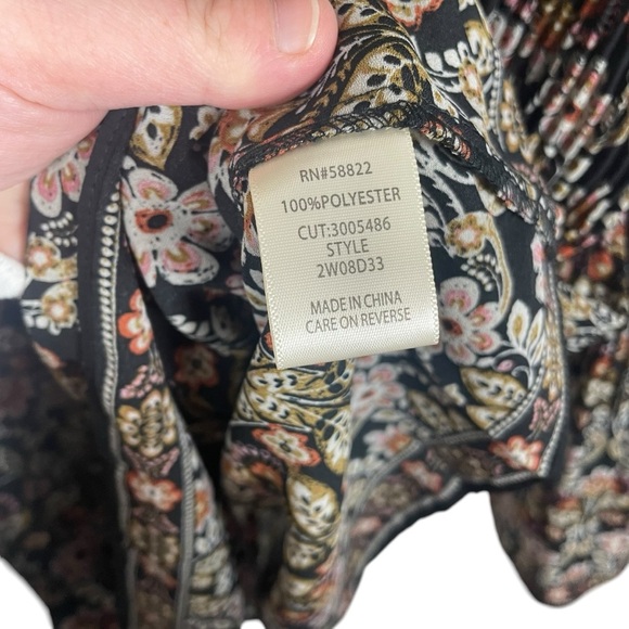 NWT Max Studio Pleated Plisse Floral Bell Sleeve Blouse Brown/Pink Size 1X - Picture 12 of 12